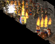 热血传奇私服与炼狱战斗时，最好组队并注意